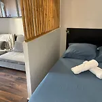 Cocon Lumineux A 2 Min Du Port Et Des Restaurants Apartment Hyeres