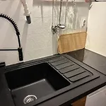 Cocon Lumineux A 2 Min Du Port Et Des Restaurants Apartment Hyeres