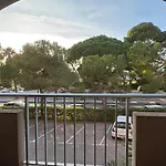 Apartment Cocon Lumineux A 2 Min Du Port Et Des Restaurants