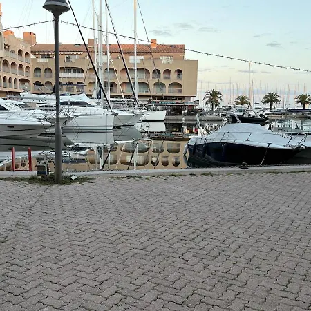 Cocon Lumineux A 2 Min Du Port Et Des Restaurants Apartment Hyeres