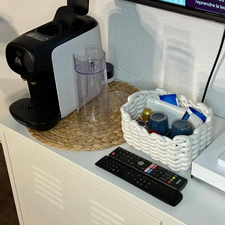 Cocon Lumineux à 2 Min Du Port Et Des Restaurants