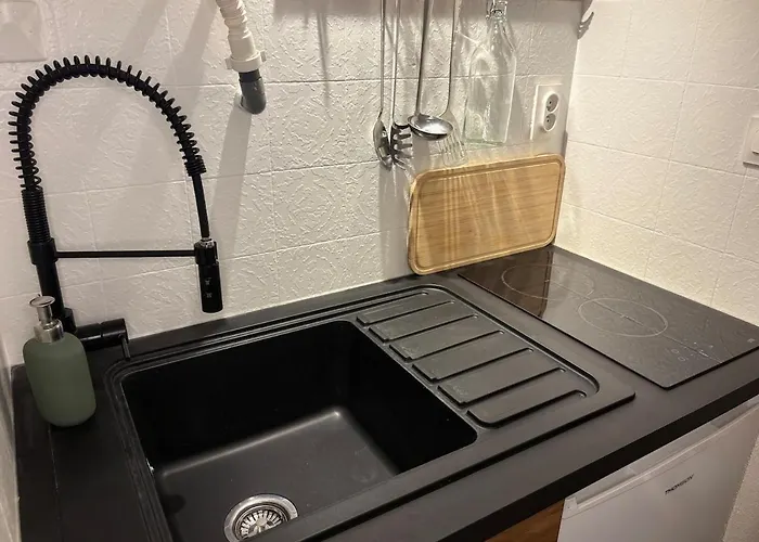 Cocon Lumineux à 2 Min Du Port Et Des Restaurants Appartement Hyères