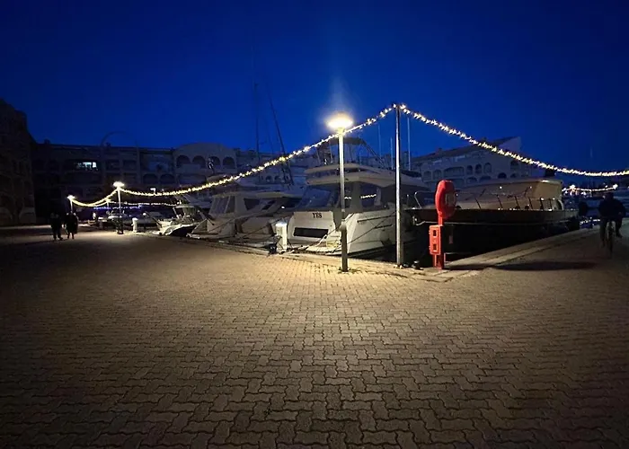 Appartement Cocon Lumineux à 2 Min Du Port Et Des Restaurants