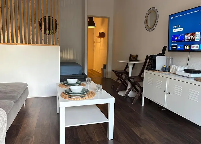 Cocon Lumineux à 2 Min Du Port Et Des Restaurants